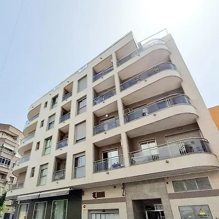 Διαμέρισμα 286, Grabriel Miro Τορεβιέχα